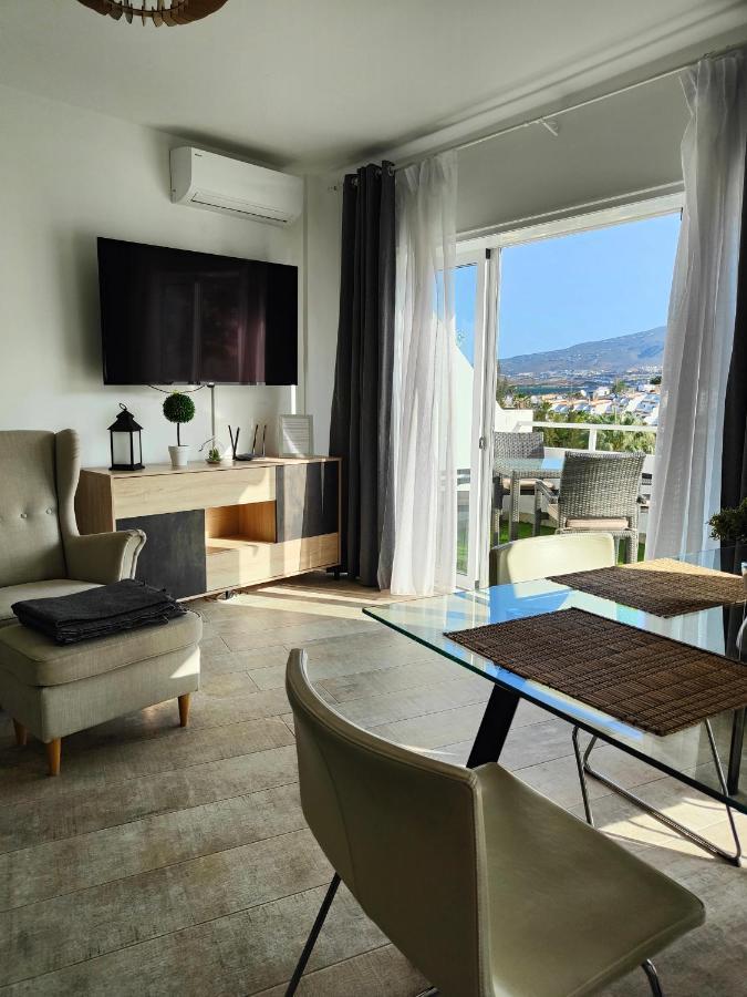 Malibu Park Apartments Sol Costa Adeje  ภายนอก รูปภาพ