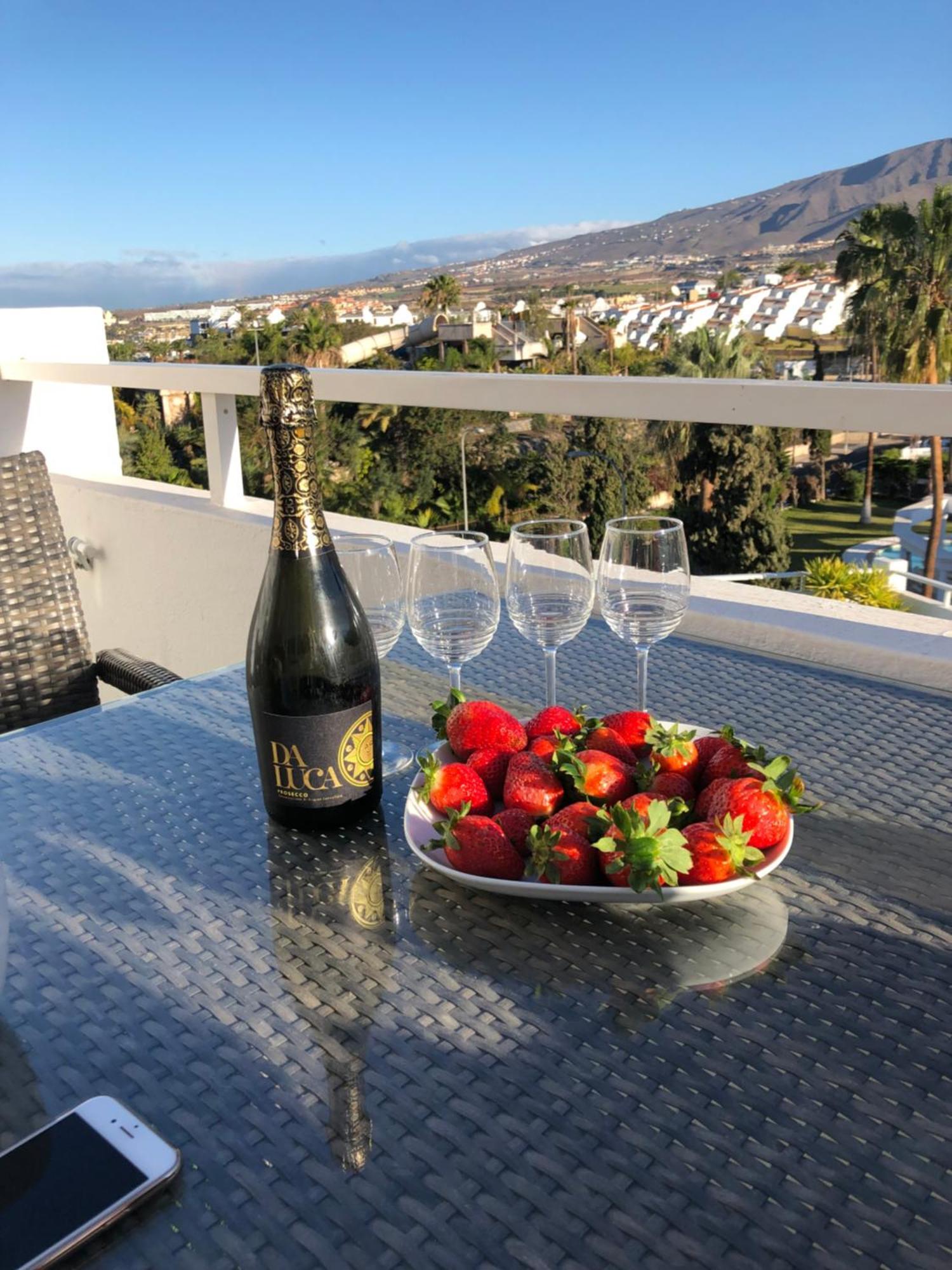 Malibu Park Apartments Sol Costa Adeje  ภายนอก รูปภาพ